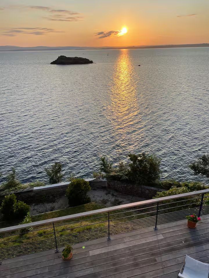 Coucher de soleil sur la baie
